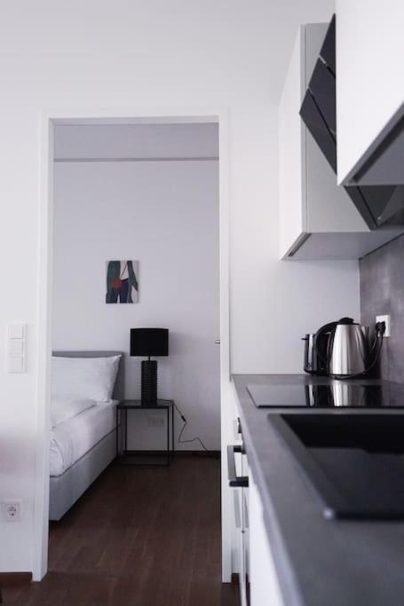 Exclusive Condo With Pool And Terrace Wenen Buitenkant foto